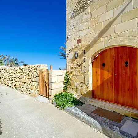 Dar It-torri Country house *