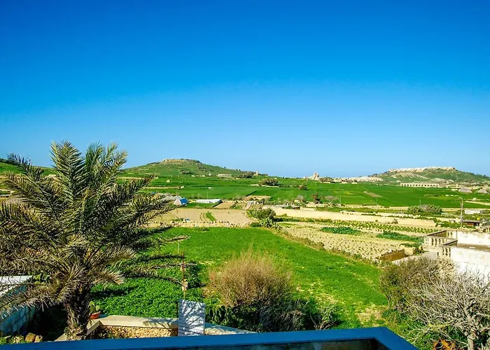 Landhuis Dar It-torri Kerċem